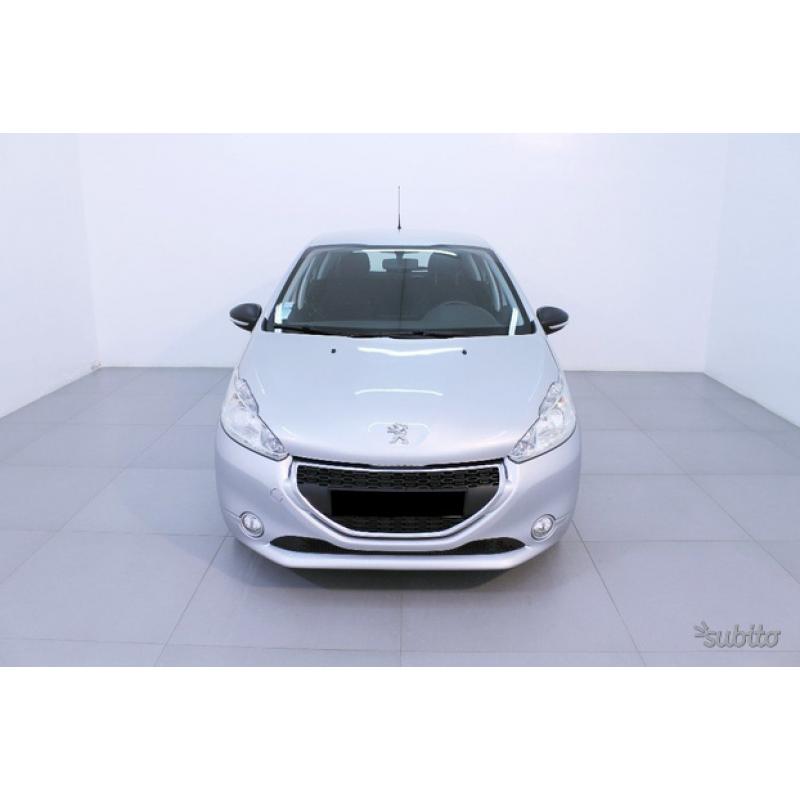 PEUGEOT 208 1.4 HDi Business