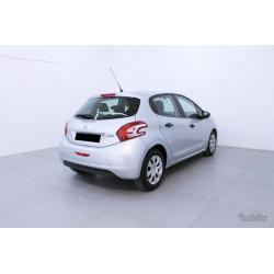 PEUGEOT 208 1.4 HDi Business