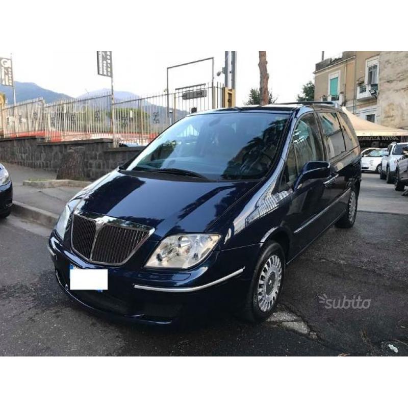 LANCIA Phedra 2.2 JTD Executive 7 posti