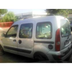 Auto in demolizione ricambi renault kangoo